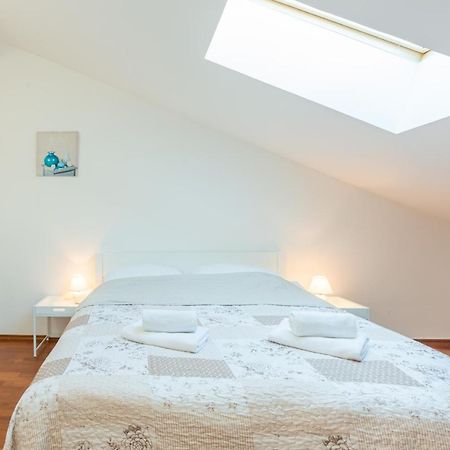 Apartment Mimoza 5, Baska, Krk Εξωτερικό φωτογραφία