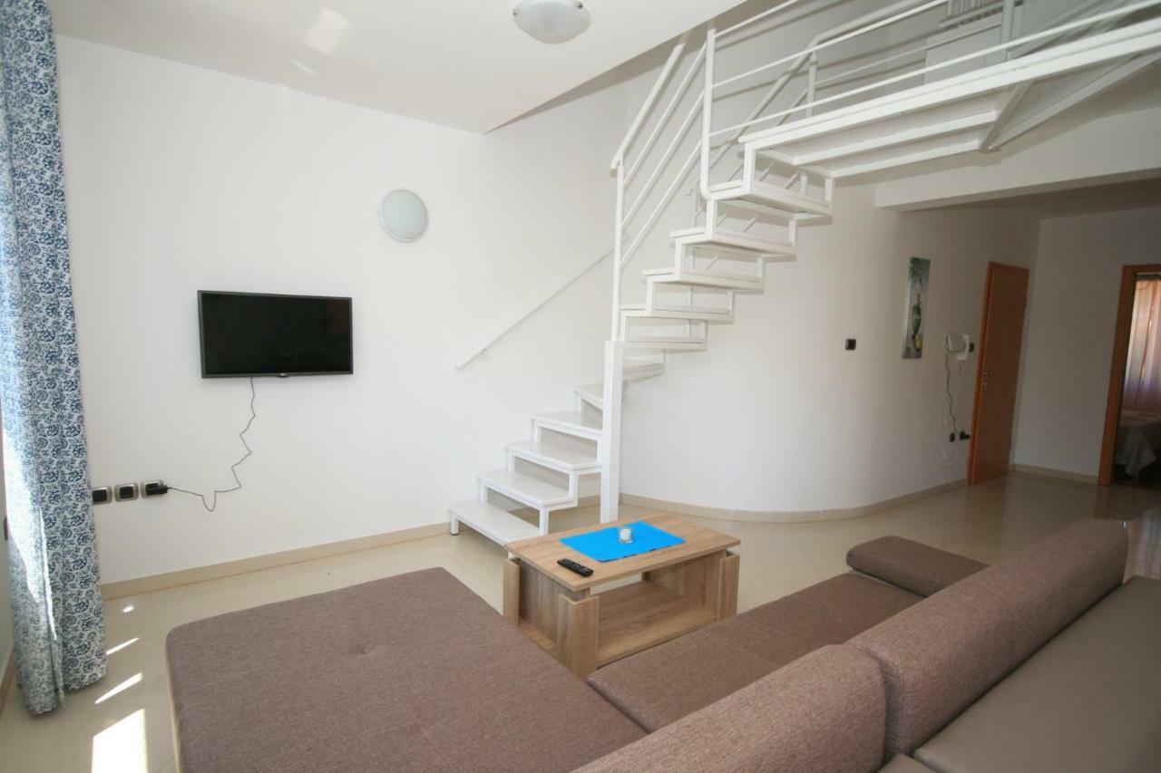 Apartment Mimoza 5, Baska, Krk Εξωτερικό φωτογραφία